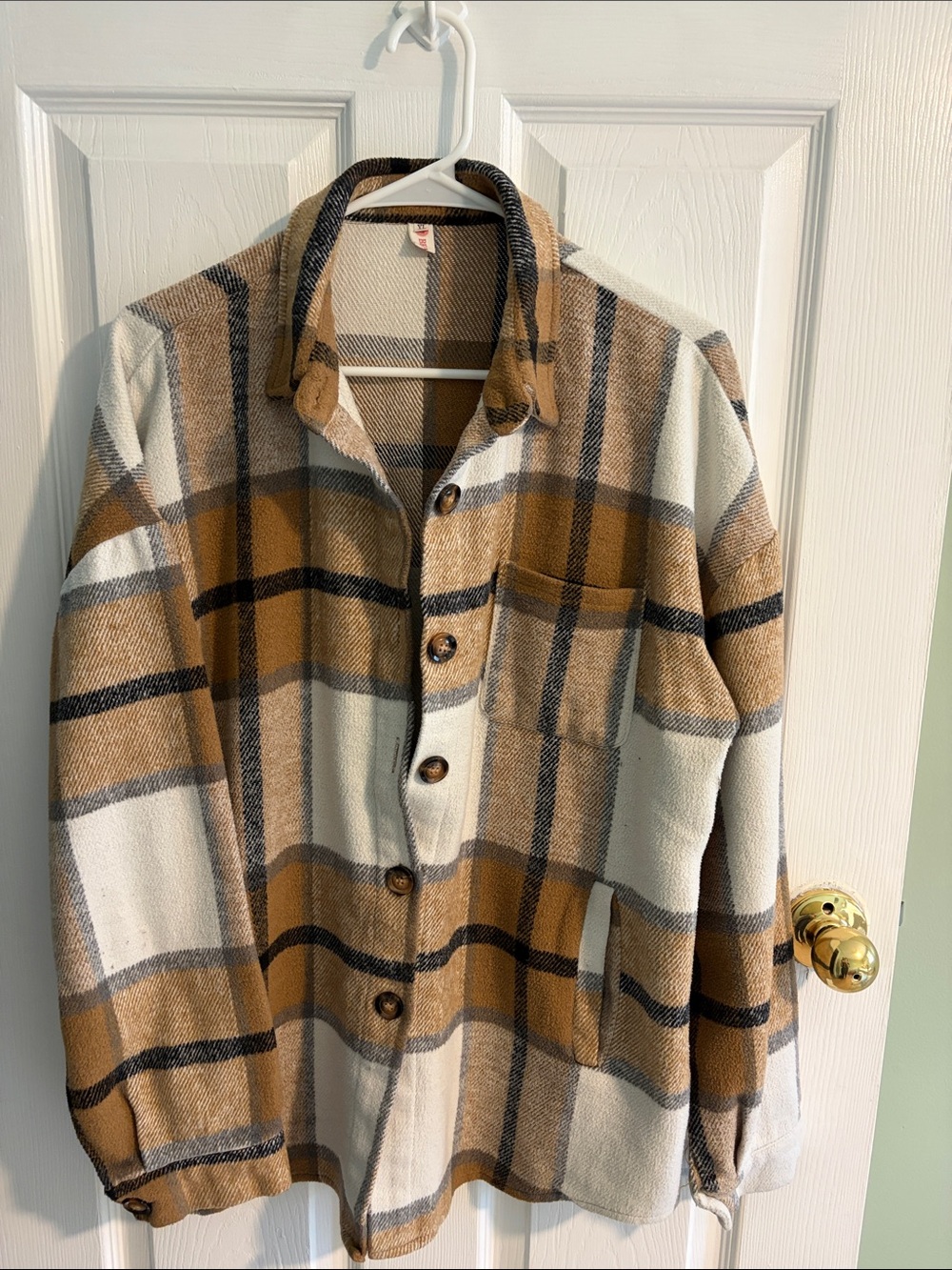 Cozy Plaid Thick Button-Down Flannel Shirt Jacket - Tan & Cream